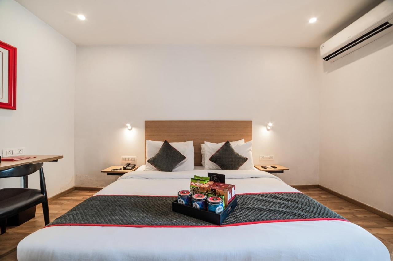 Oyo Townhouse 086 Pankha Road Hotel New Delhi Ngoại thất bức ảnh