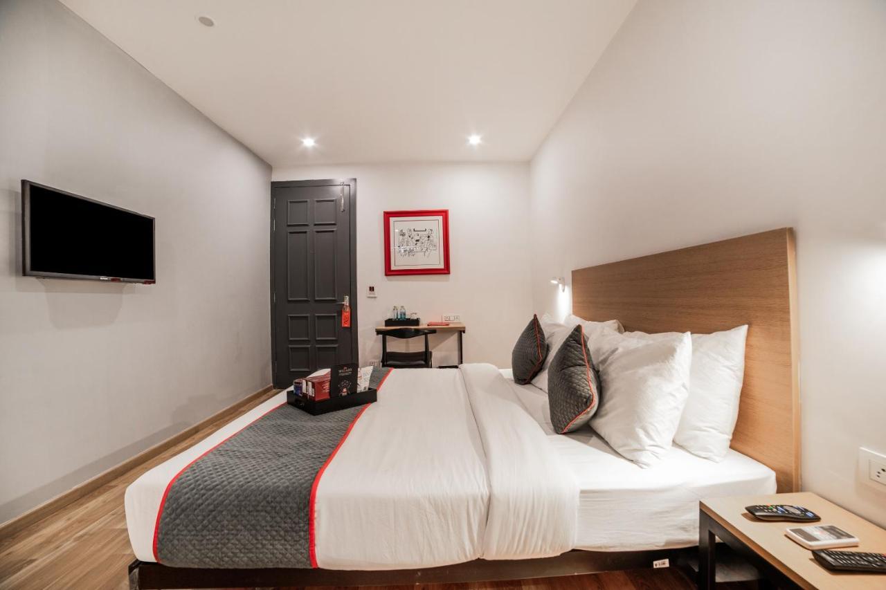 Oyo Townhouse 086 Pankha Road Hotel New Delhi Ngoại thất bức ảnh